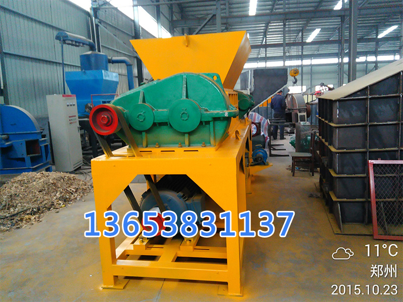 木材撕碎機(jī)